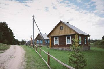 Фото номера Дом с 1 спальней Загородные дома Белые луга г. Romany 2